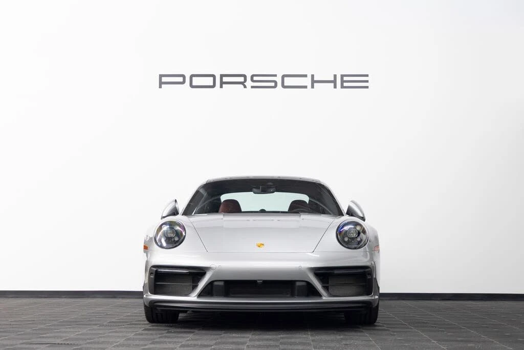 2024 Porsche 992 Carrera GTS - Image 9 of 31