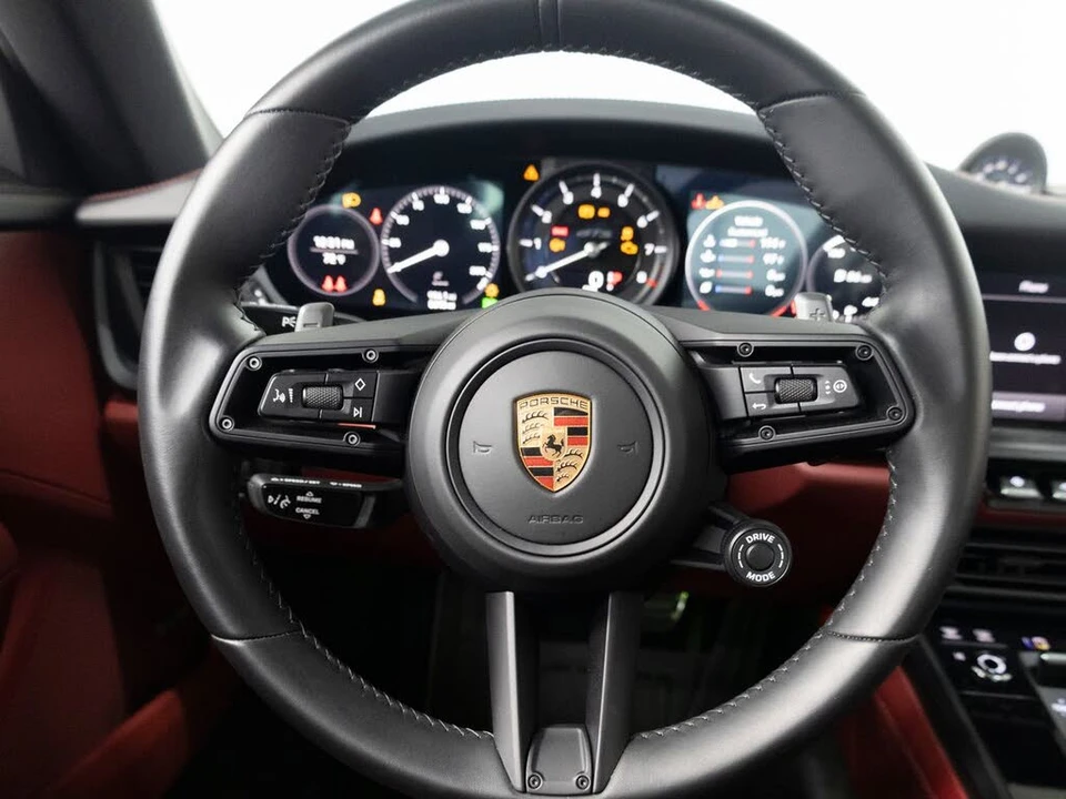 2024 Porsche 992 Carrera GTS - Image 22 of 31