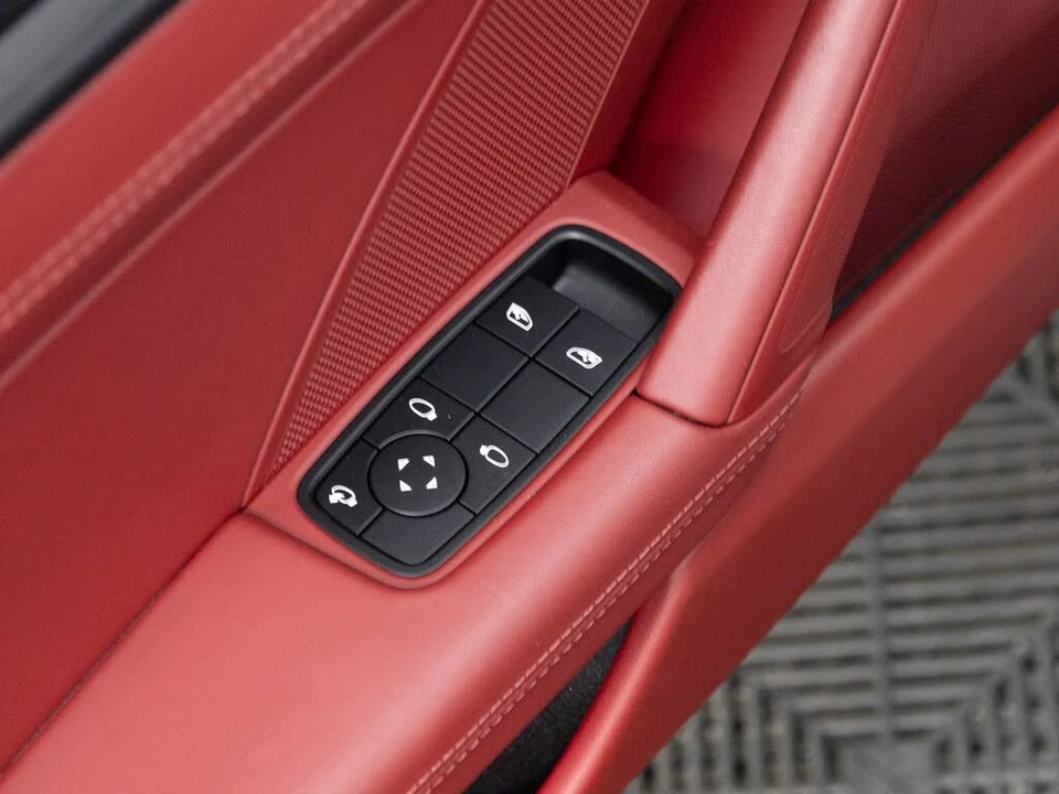 2024 Porsche 992 Carrera GTS - Image 25 of 31
