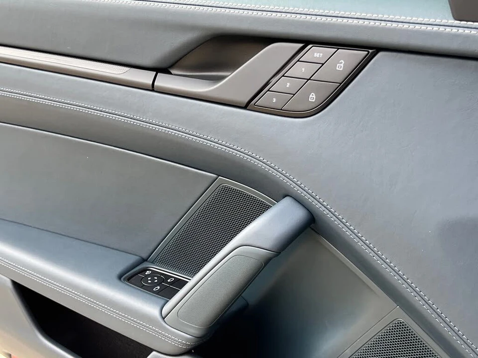 2024 Porsche 992 Carrera GTS - Image 28 of 31