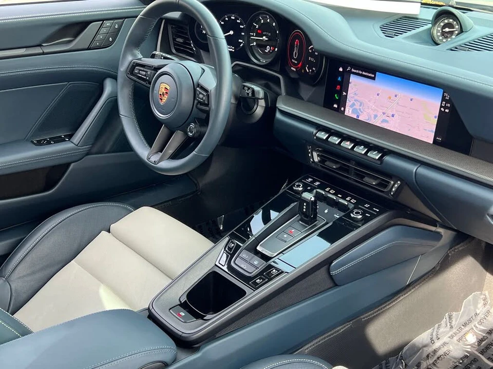 2024 Porsche 992 Carrera GTS - Image 15 of 31