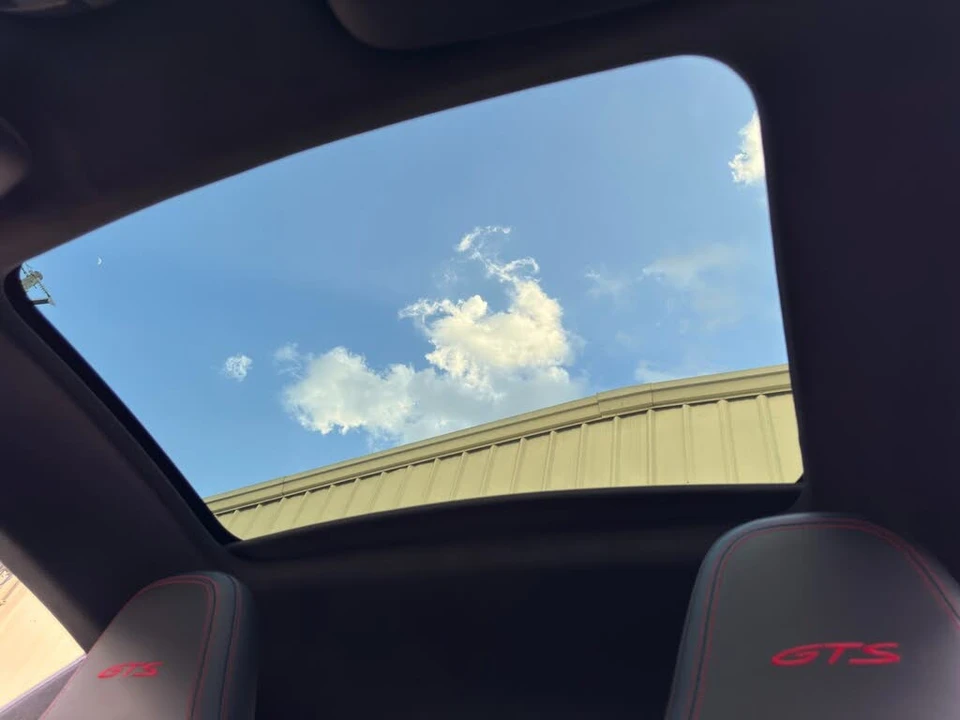 2024 Porsche 992 Carrera GTS - Image 11 of 31