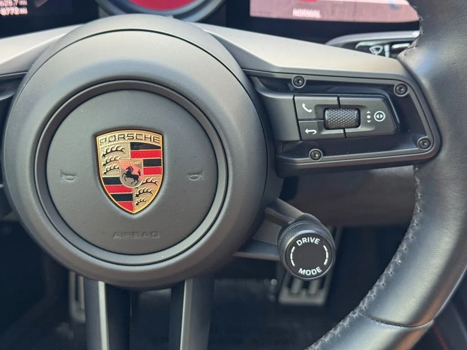 2024 Porsche 992 Carrera GTS - Image 23 of 31