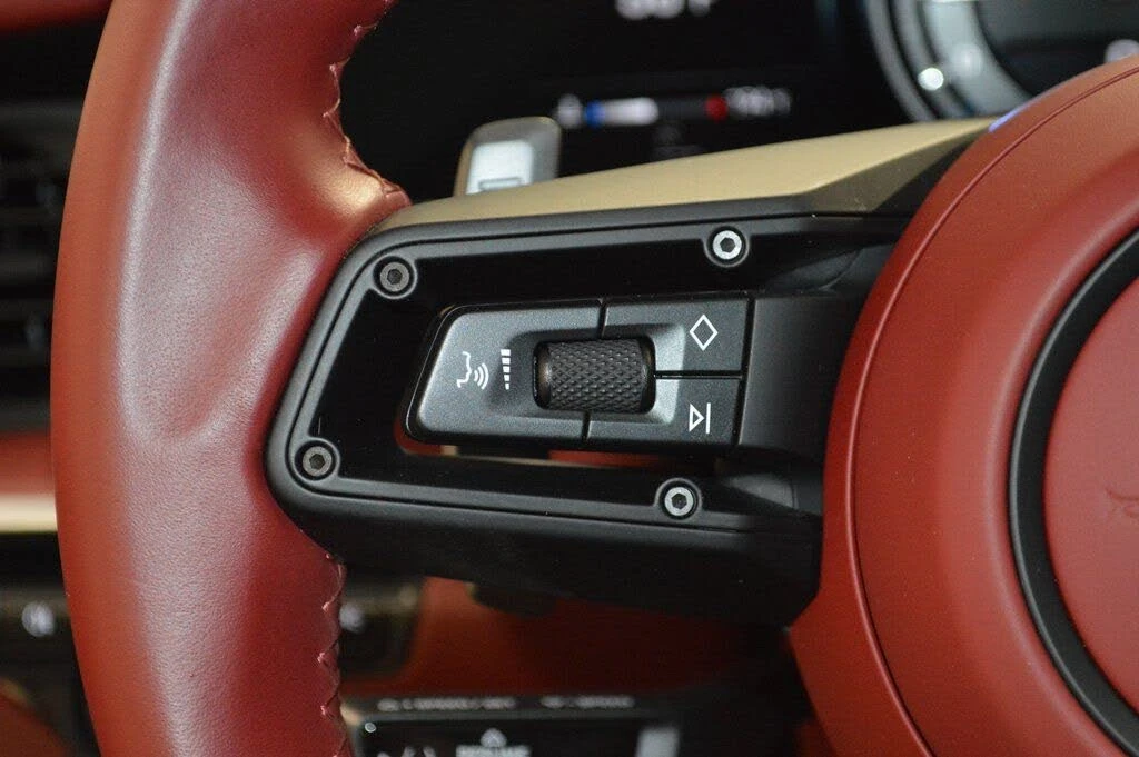 2024 Porsche 992 Carrera GTS - Image 21 of 31