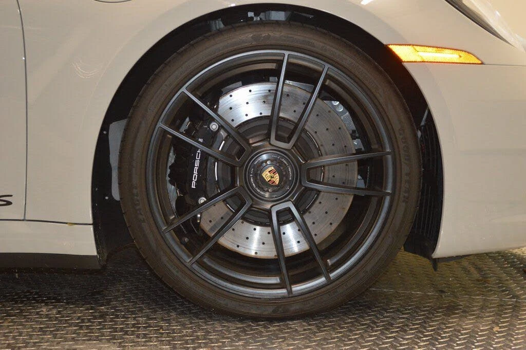 2024 Porsche 992 Carrera GTS - Image 16 of 31
