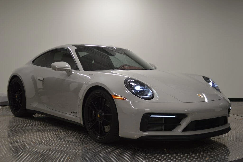 2024 Porsche 992 Carrera GTS - Image 9 of 31
