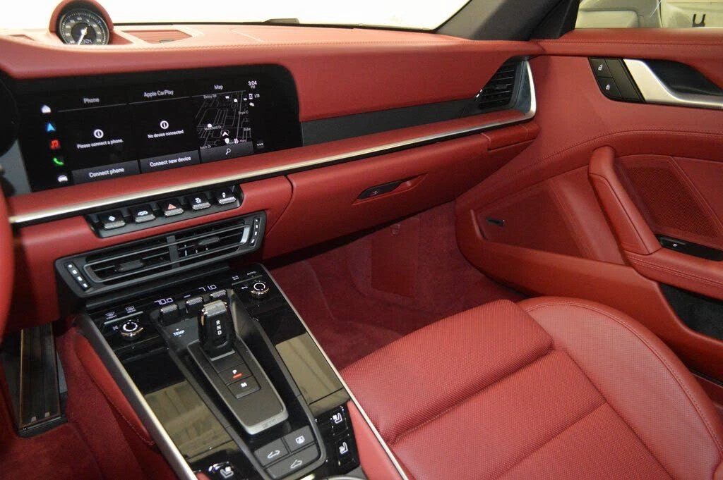 2024 Porsche 992 Carrera GTS - Image 25 of 31