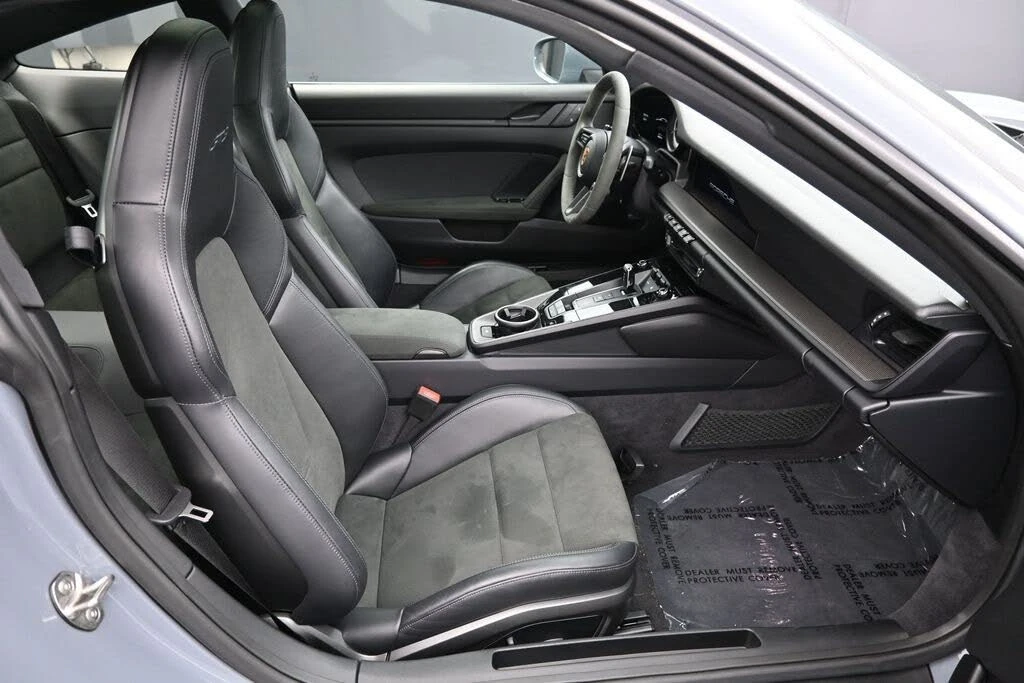 2024 Porsche 992 Carrera GTS - Image 30 of 31