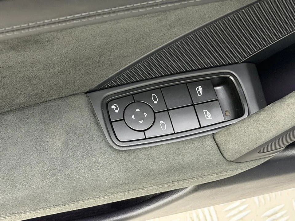 2024 Porsche 992 Carrera GTS - Image 14 of 25