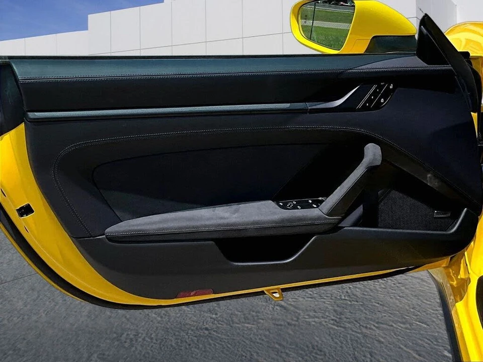 2024 Porsche 992 Carrera GTS - Image 19 of 26