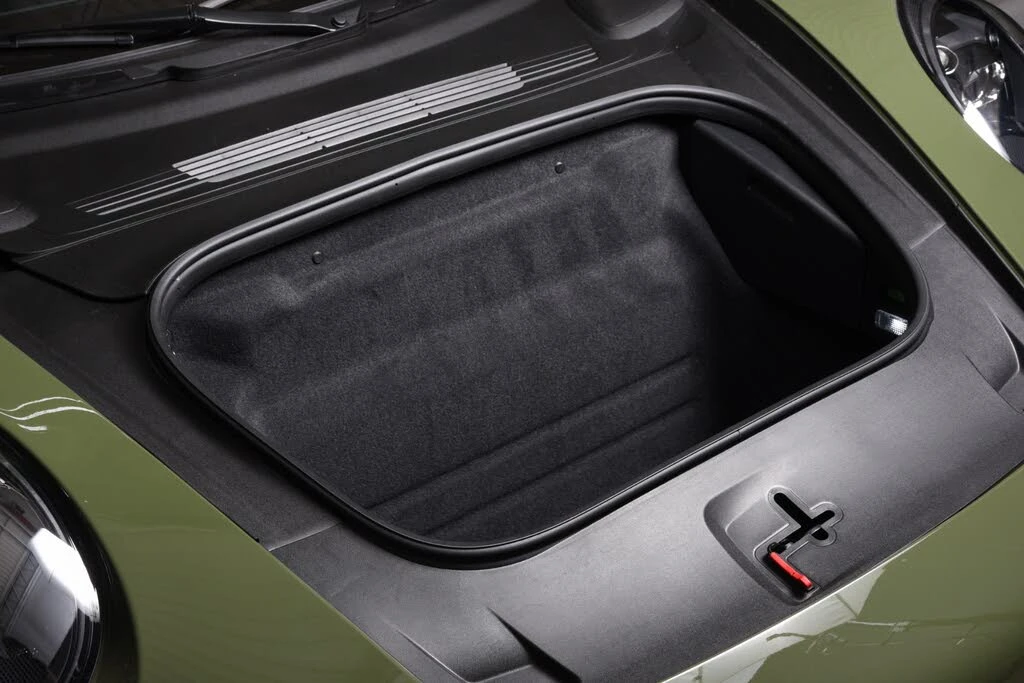 2024 Porsche 992 Carrera GTS - Image 22 of 25