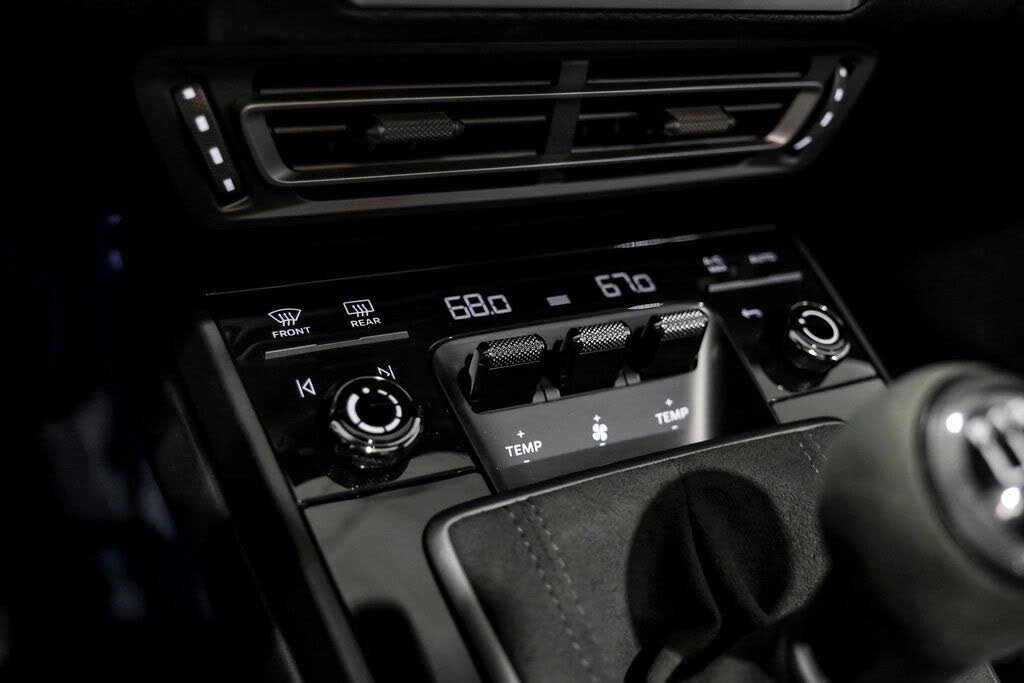 2024 Porsche 992 Carrera GTS - Image 22 of 31