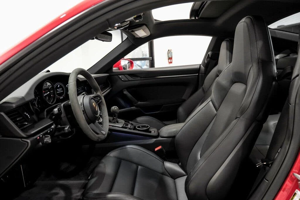 2024 Porsche 992 Carrera GTS - Image 27 of 31