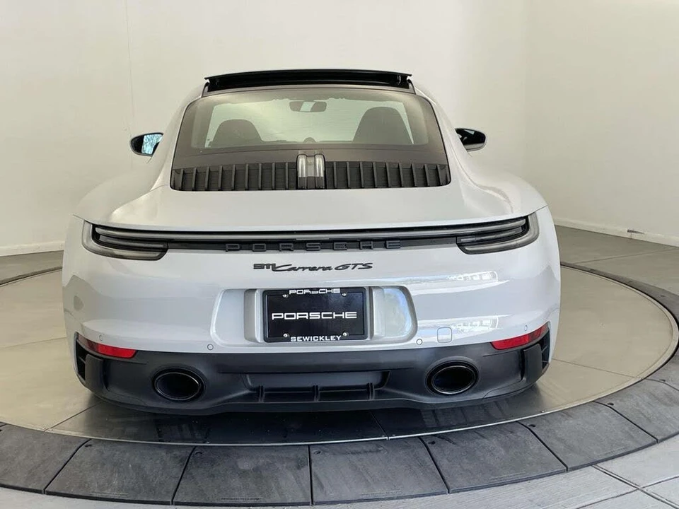 2024 Porsche 992 Carrera GTS - Image 6 of 31