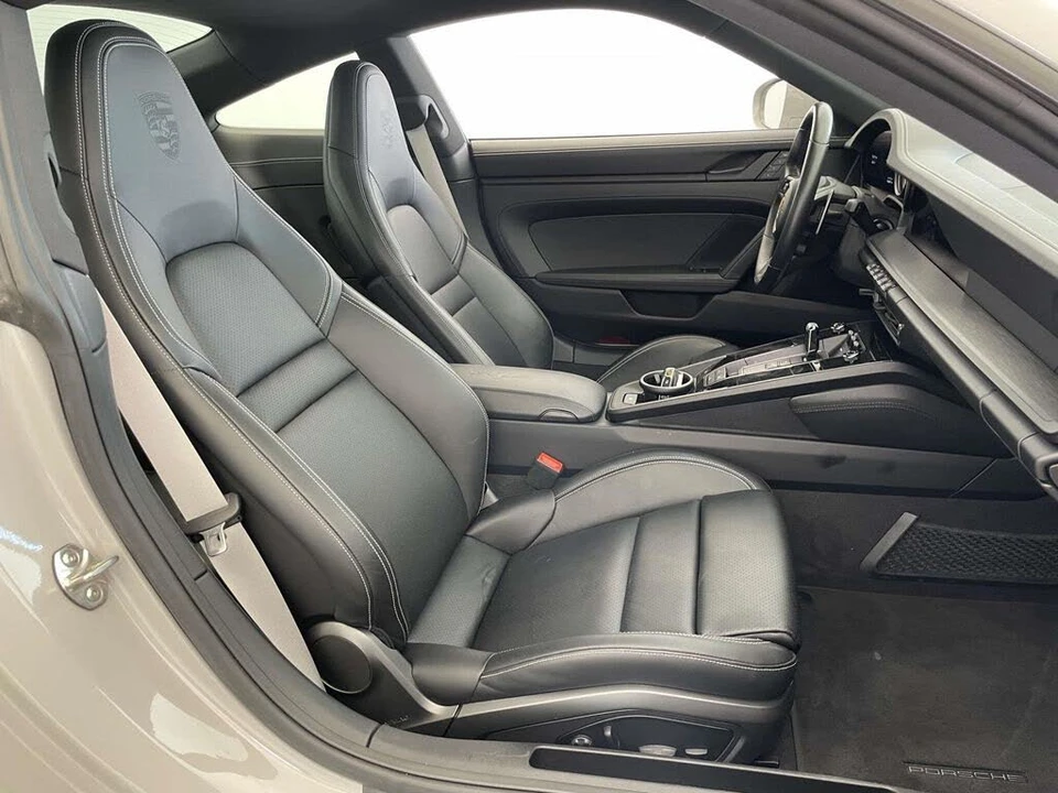 2024 Porsche 992 Carrera GTS - Image 21 of 31
