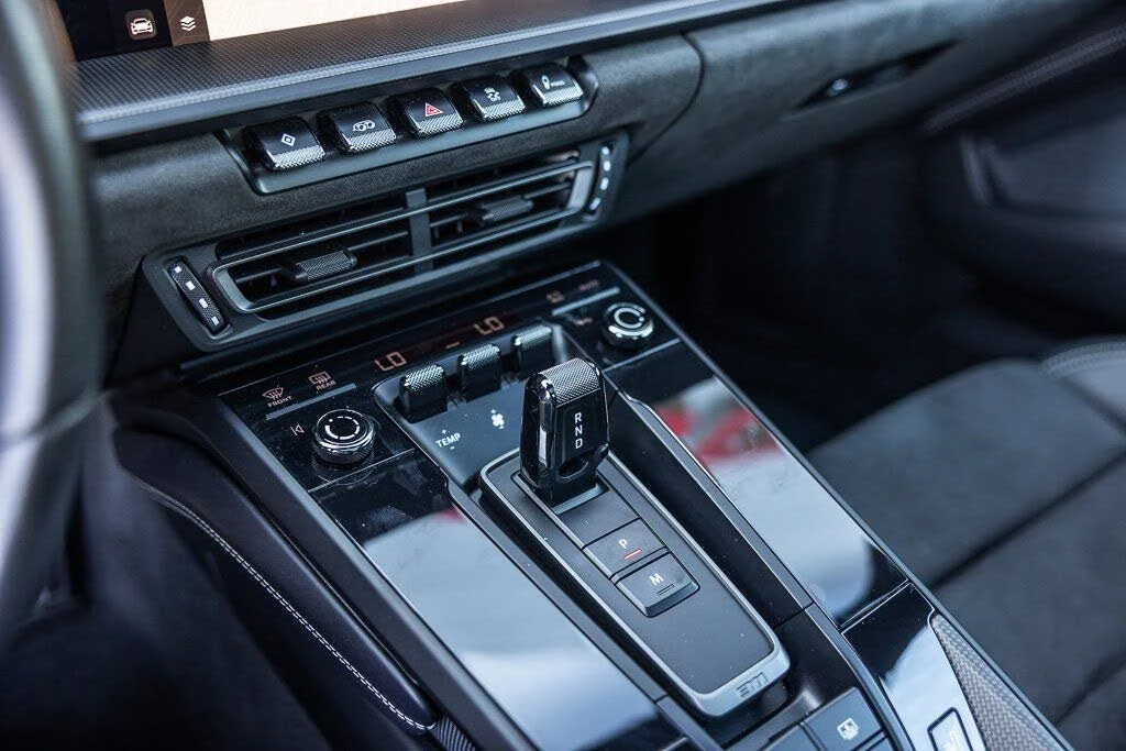 2024 Porsche 992 Carrera GTS - Image 24 of 30