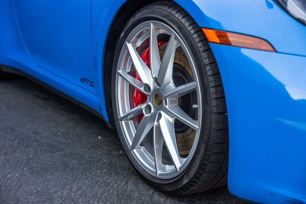 2024 Porsche 992 Carrera GTS - Image 27 of 30