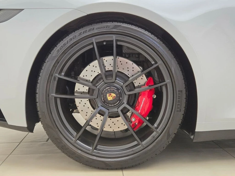 2024 Porsche 992 Carrera GTS - Image 7 of 31