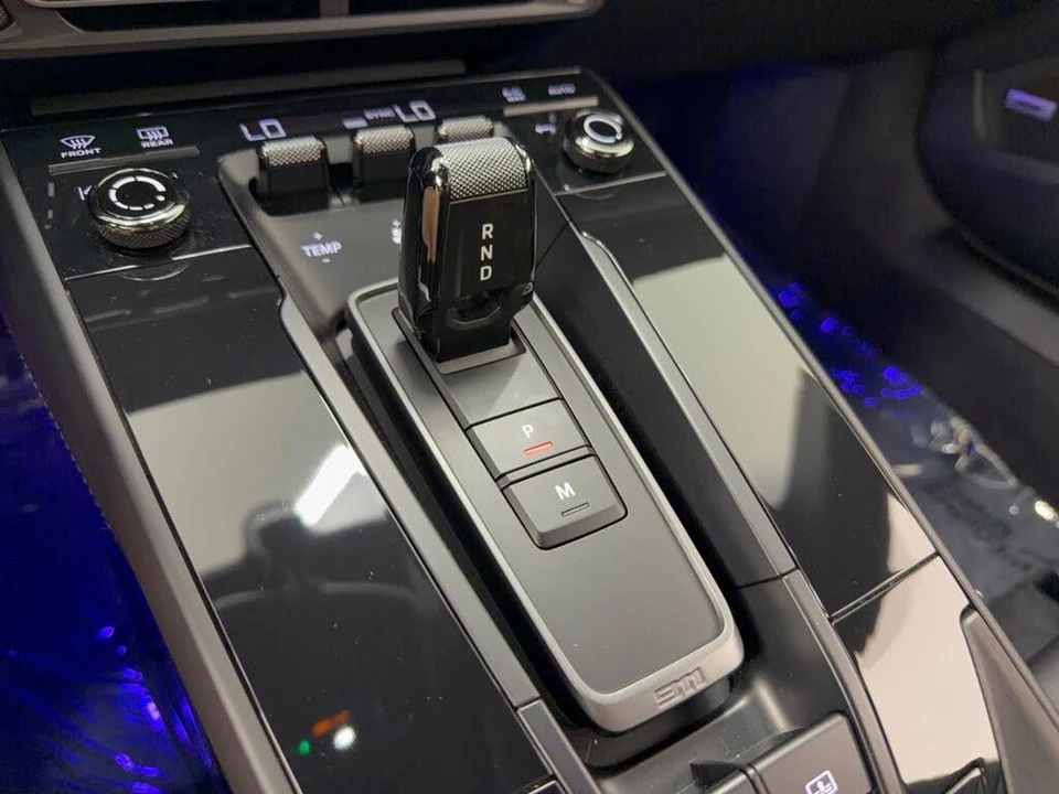 2024 Porsche 992 Carrera GTS - Image 19 of 29