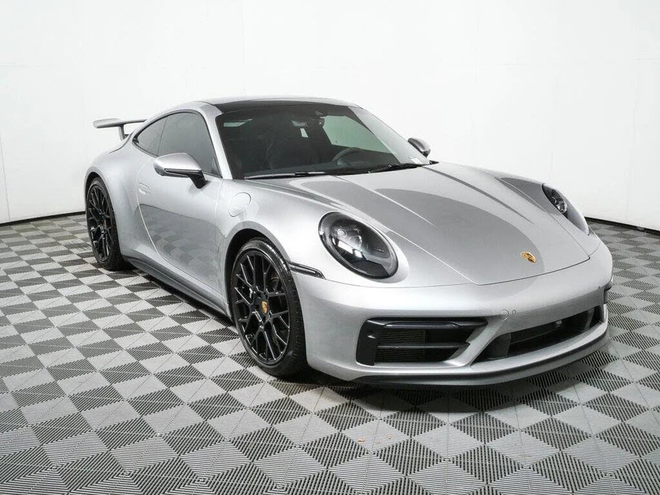 2024 Porsche 992 Carrera GTS - Image 24 of 31