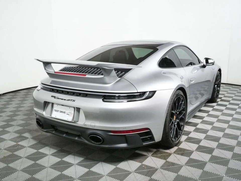 2024 Porsche 992 Carrera GTS - Image 26 of 31