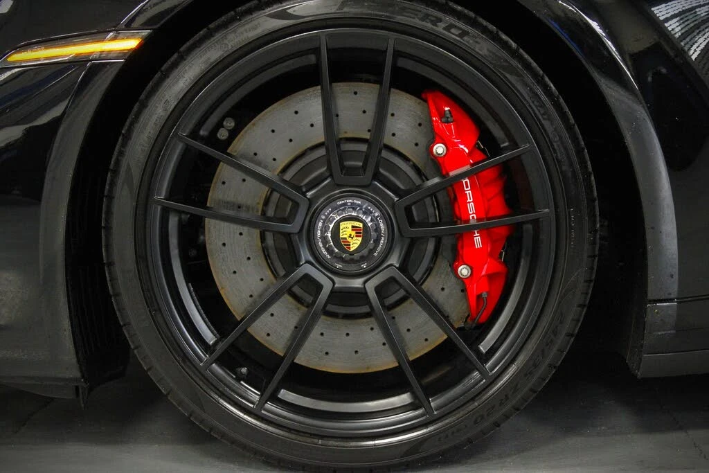 2024 Porsche 992 Carrera GTS - Image 9 of 31