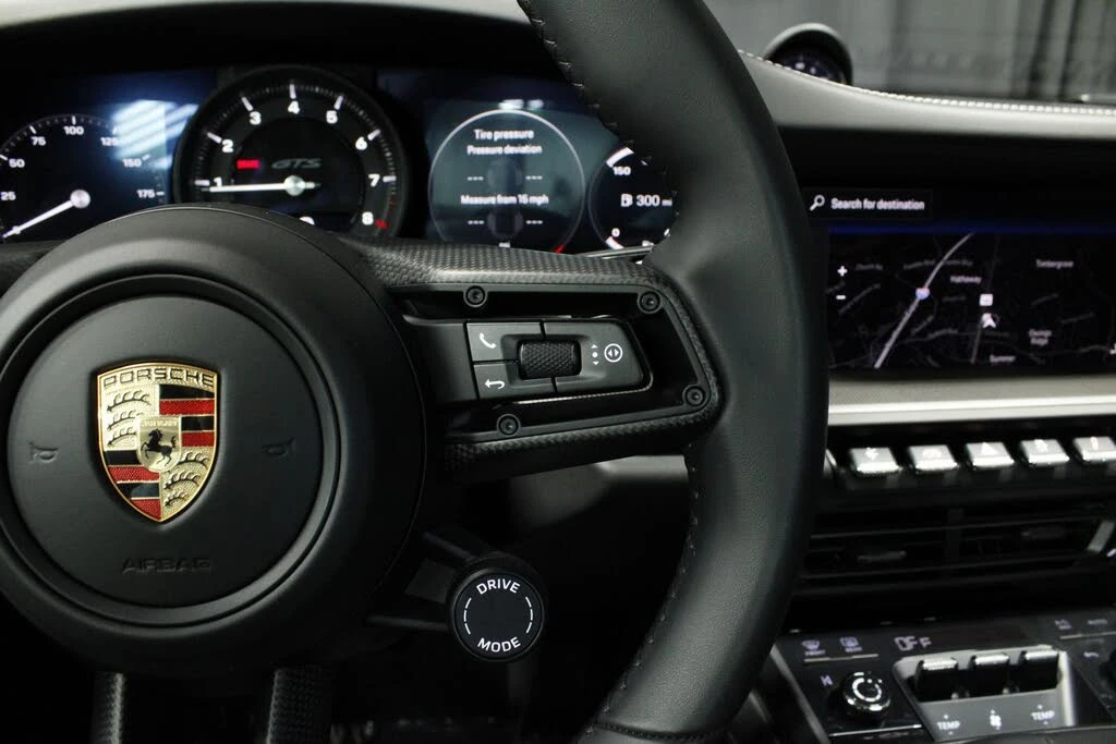 2024 Porsche 992 Carrera GTS - Image 20 of 31