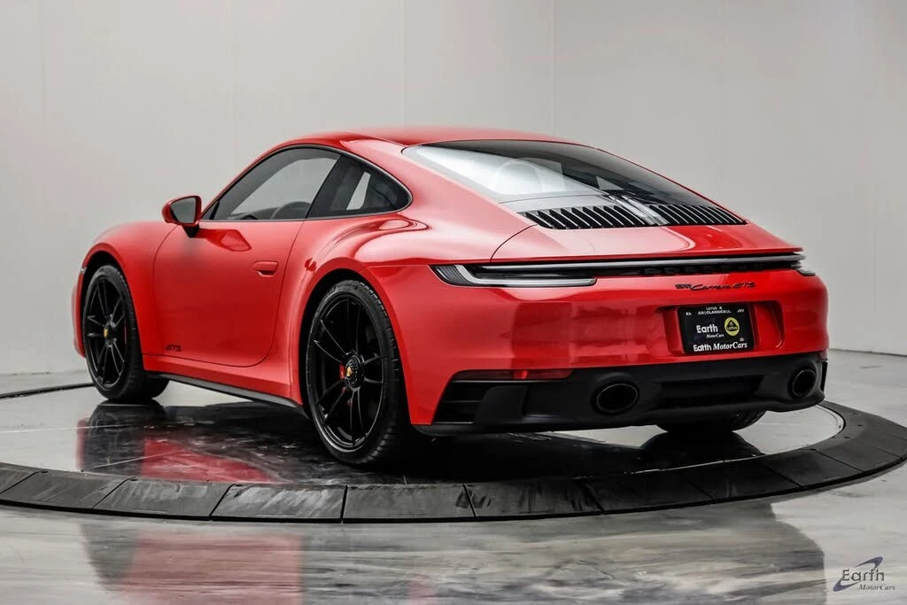 2024 Porsche 992 Carrera GTS - Image 11 of 31