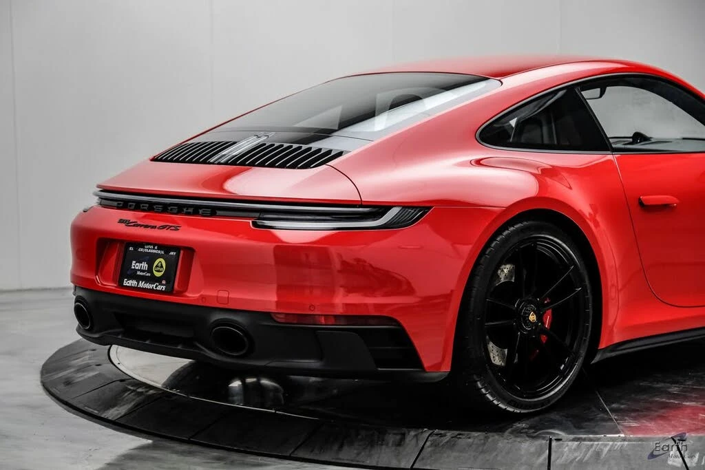 2024 Porsche 992 Carrera GTS - Image 17 of 31