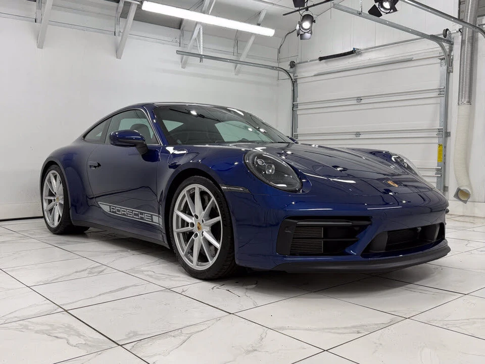 2024 Porsche 992 Carrera GTS - Image 10 of 31