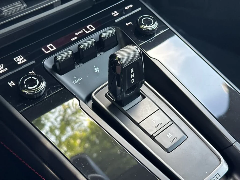 2024 Porsche 992 Carrera GTS - Image 21 of 30