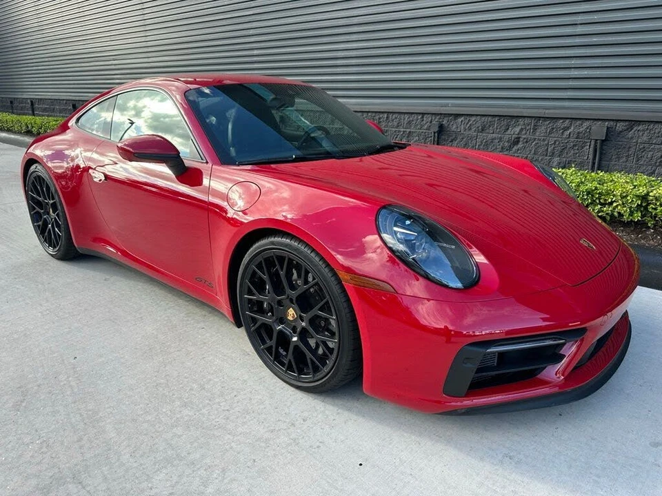 2024 Porsche 992 Carrera GTS - Image 10 of 31