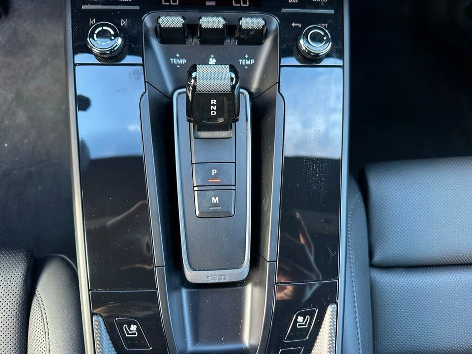 2024 Porsche 992 Carrera GTS - Image 23 of 31
