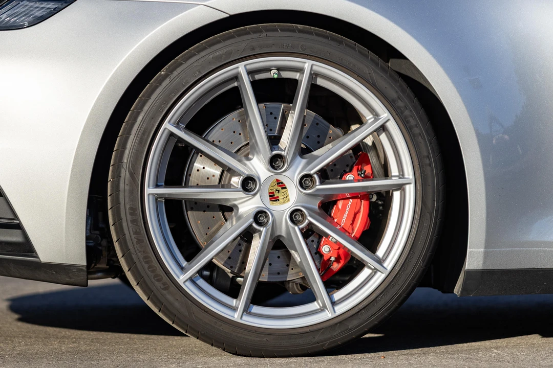 2024 Porsche 992 Carrera GTS - Image 29 of 31