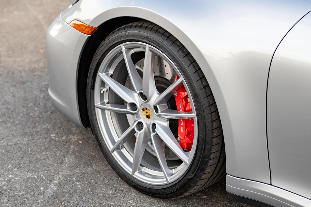2024 Porsche 992 Carrera GTS - Image 14 of 31