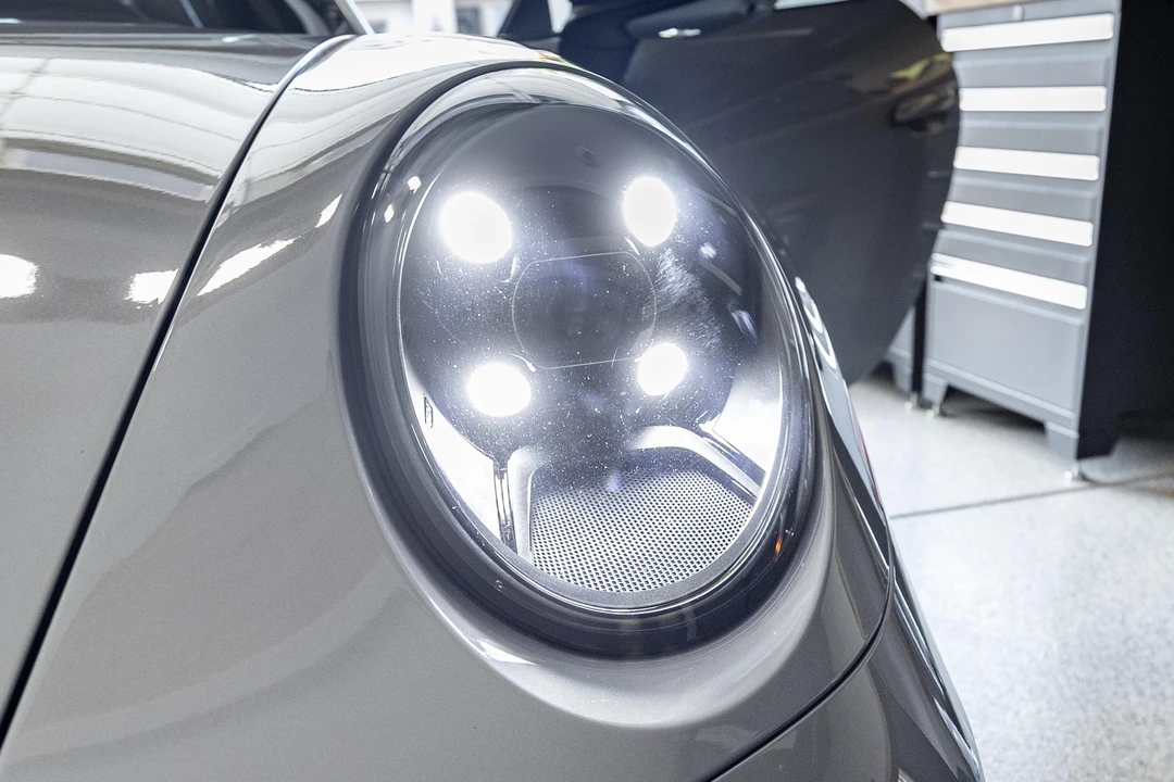 2024 Porsche 992 Carrera GTS - Image 11 of 31