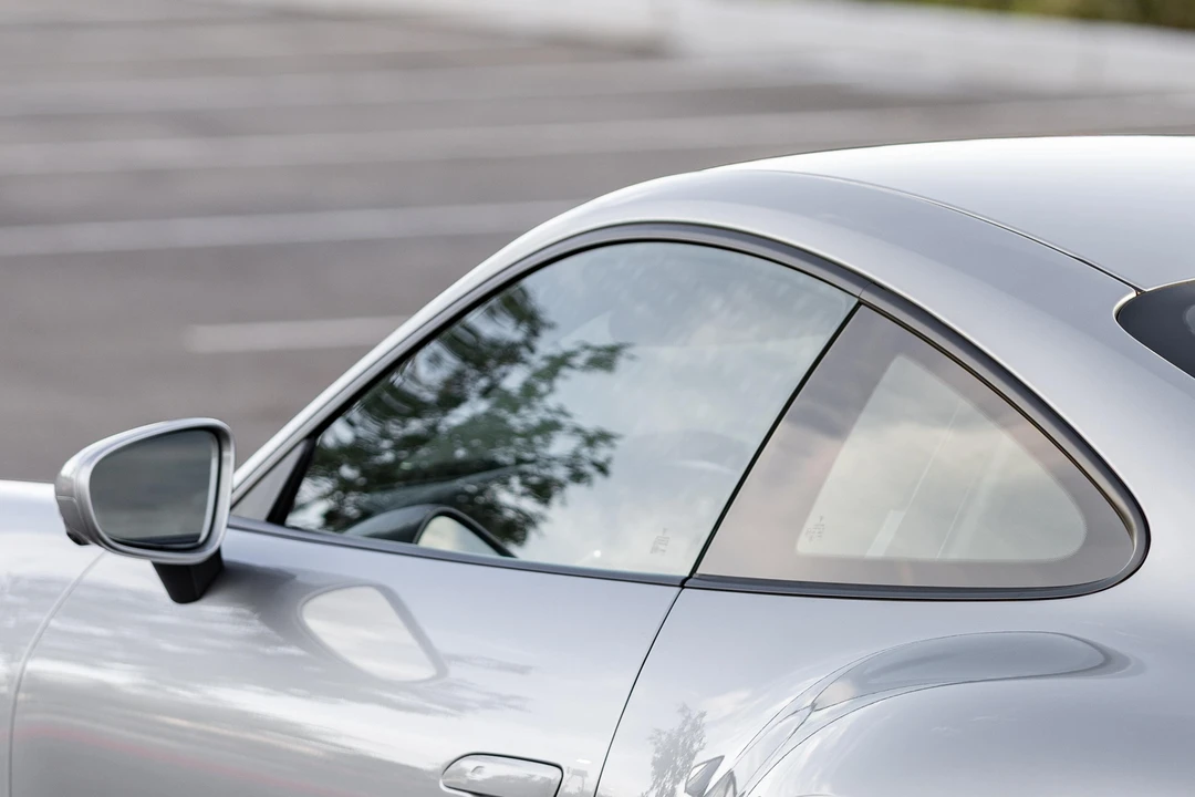 2024 Porsche 992 Carrera GTS - Image 16 of 31