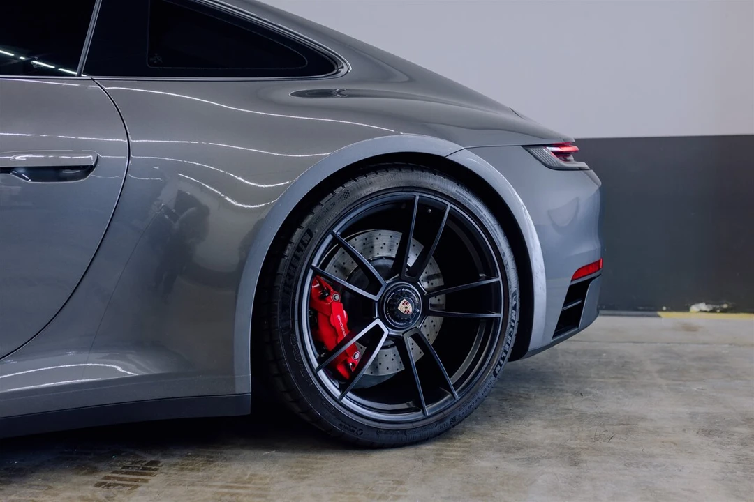 2024 Porsche 992 Carrera GTS - Image 25 of 31
