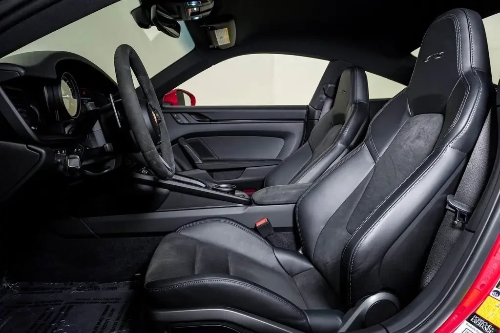 2024 Porsche 992 Carrera GTS - Image 5 of 7