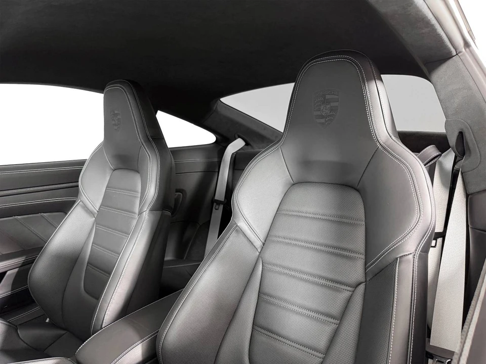 2024 Porsche 992 Carrera GTS - Image 5 of 5