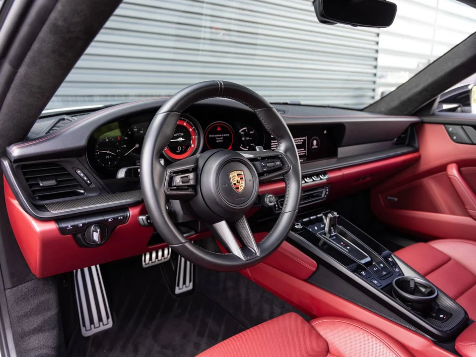 2024 Porsche 992 Carrera GTS - Image 4 of 5
