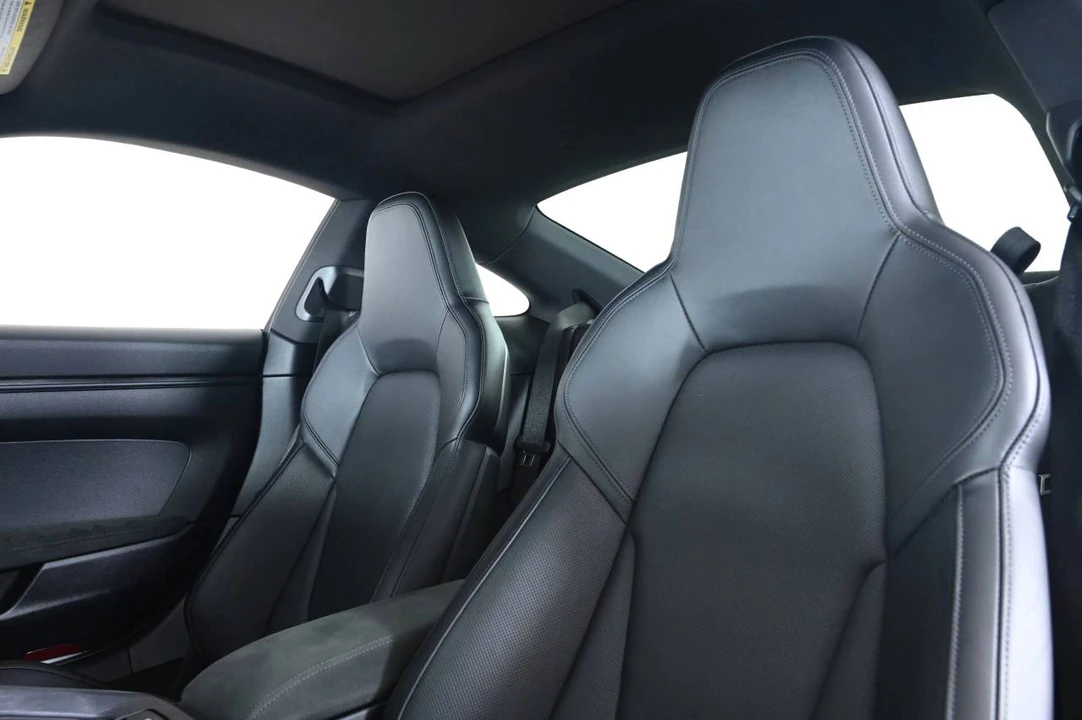 2024 Porsche 992 Carrera GTS - Image 5 of 5