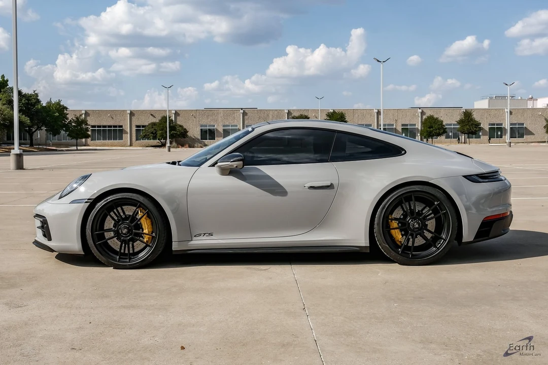2024 Porsche 992 Carrera GTS - Image 8 of 31