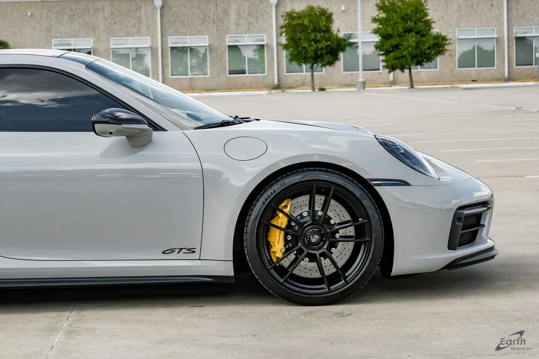 2024 Porsche 992 Carrera GTS - Image 21 of 31