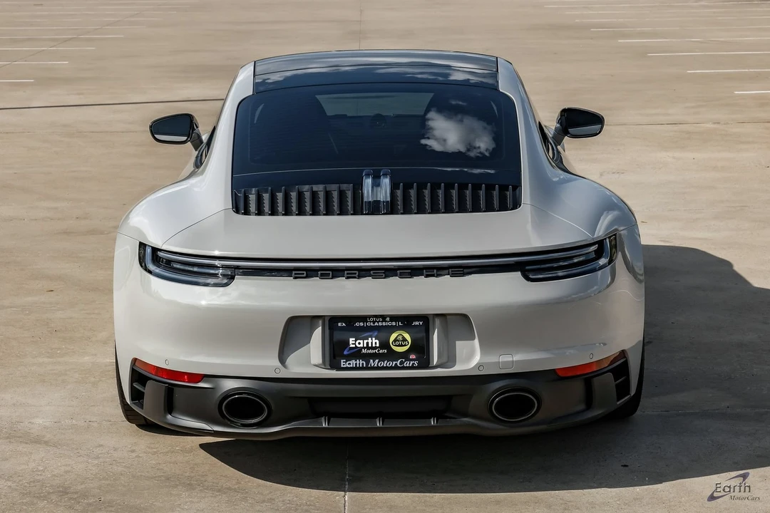2024 Porsche 992 Carrera GTS - Image 13 of 31