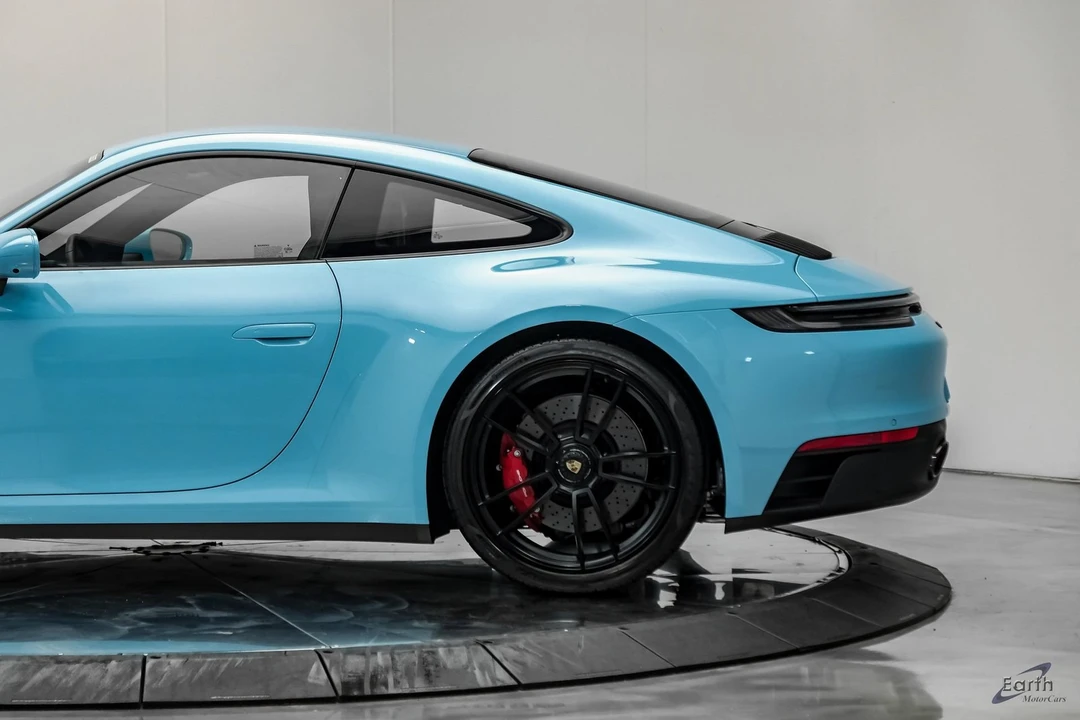2024 Porsche 992 Carrera GTS - Image 8 of 31