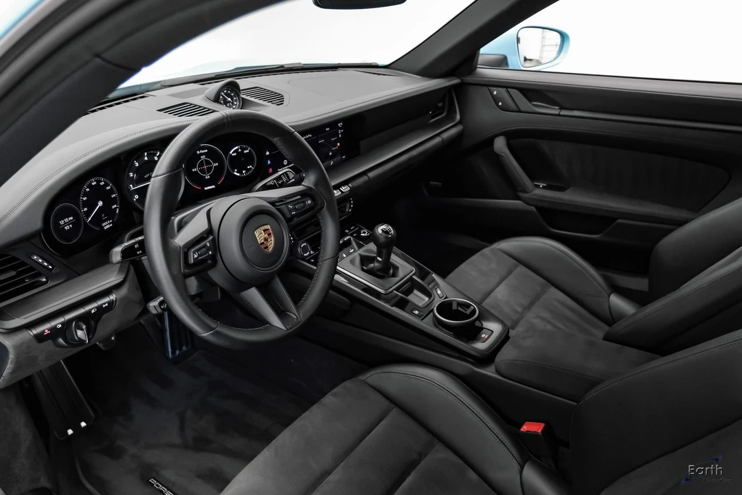 2024 Porsche 992 Carrera GTS - Image 3 of 31