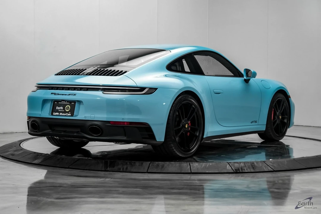 2024 Porsche 992 Carrera GTS - Image 17 of 31