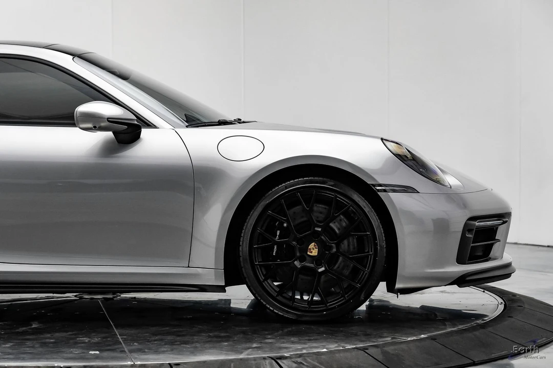 2024 Porsche 992 Carrera GTS - Image 24 of 31
