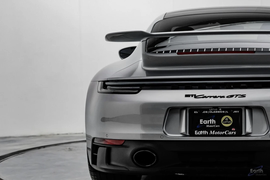 2024 Porsche 992 Carrera GTS - Image 16 of 31